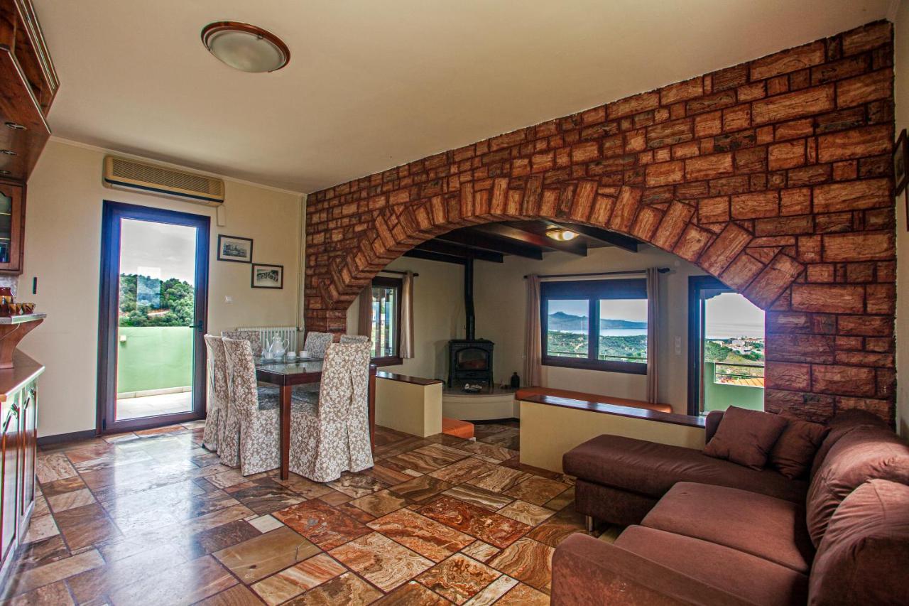 Villa Chloe - Amazing View With Swimming Pool *