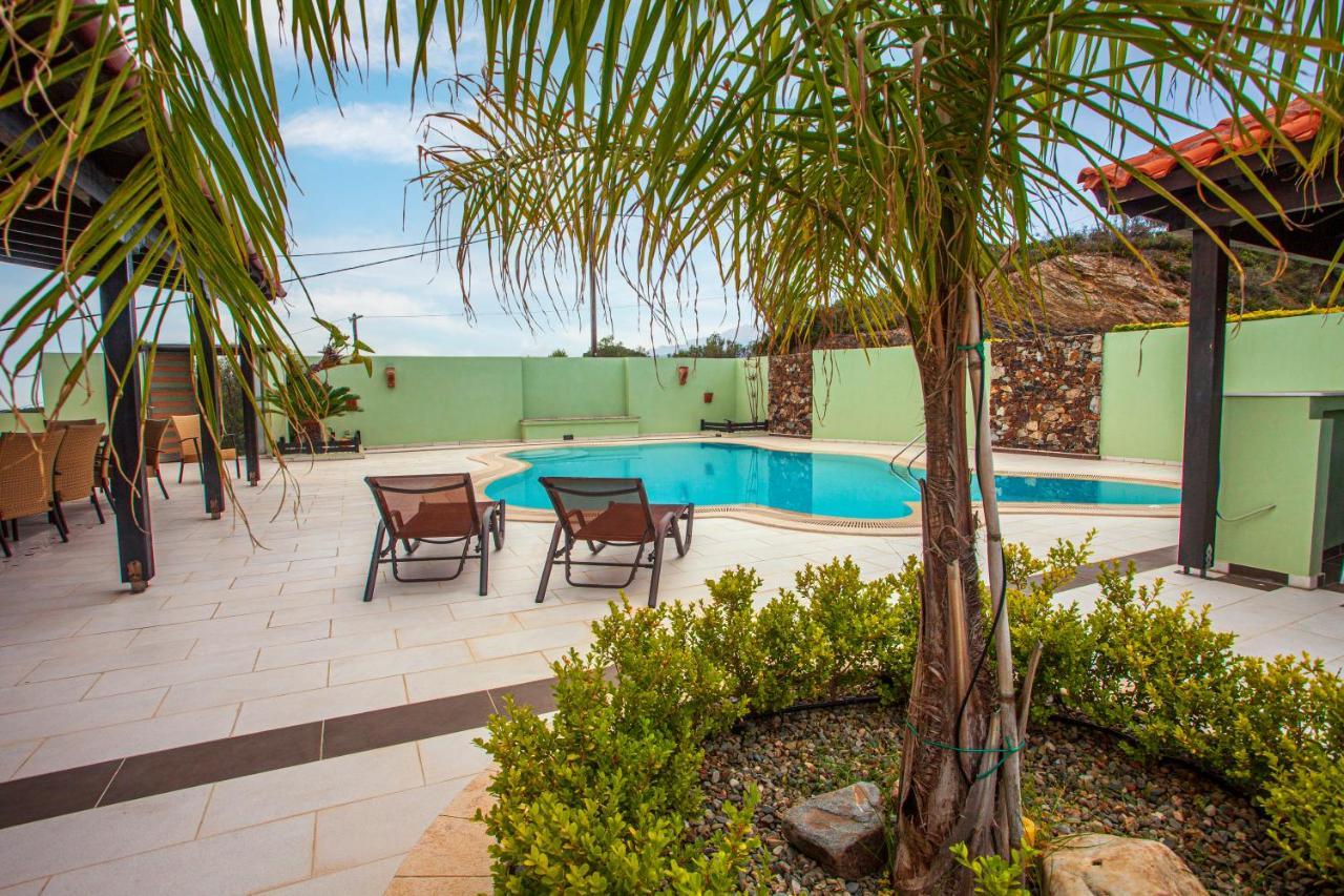 Chloe - Amazing View With Swimming Pool *