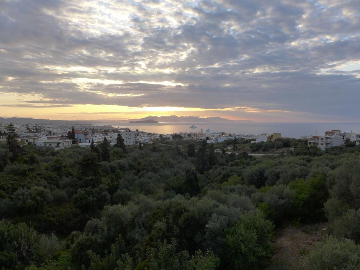 Wide-view & Quiet Chania
