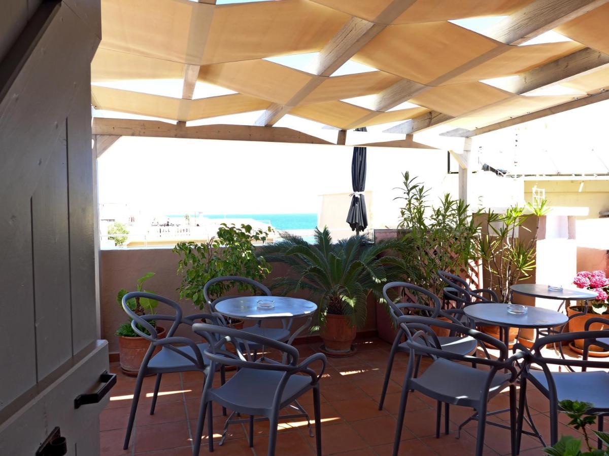 Eva Guest house