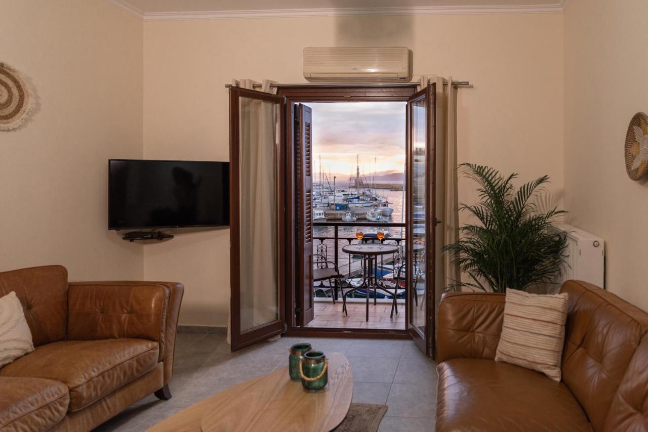 Destino Overlooking The Venetian Port Of Chania *