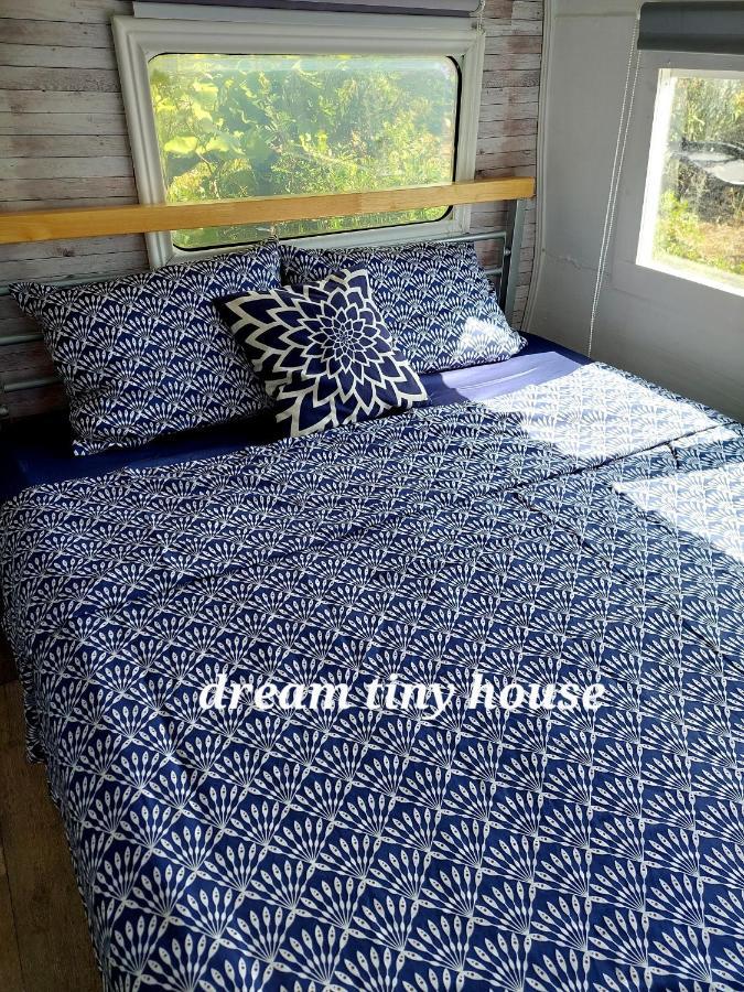 Dream Tiny House Or Luxus Tent With Pool *