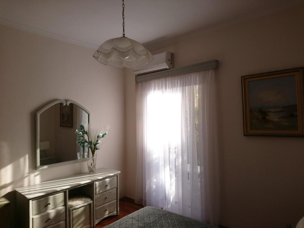Sunny Family In Chania Close To The Sea Apartment