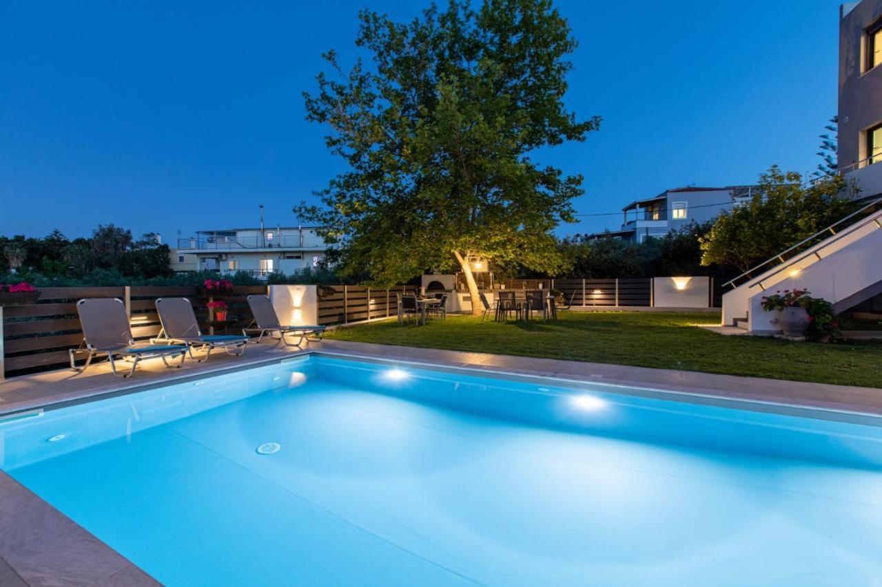 Crystal Waves Lux Villa-homeleader Villa