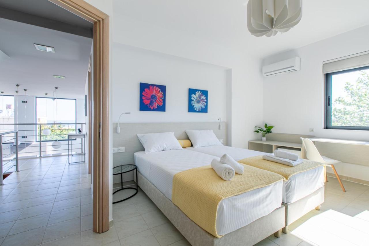 Crystal Waves Lux Villa-homeleader Villa Chania (Crete)