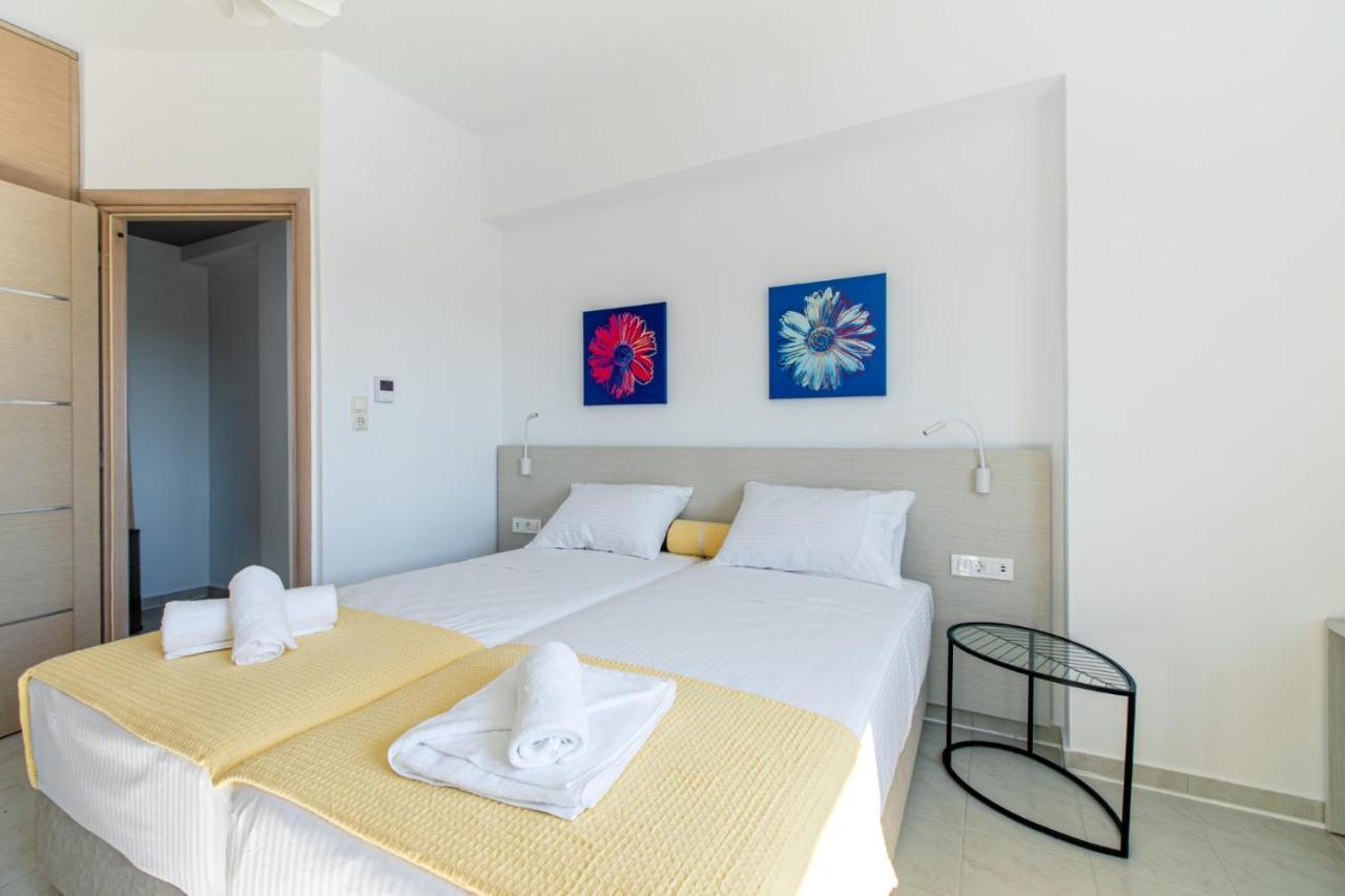 Crystal Waves Lux Villa-homeleader Villa
