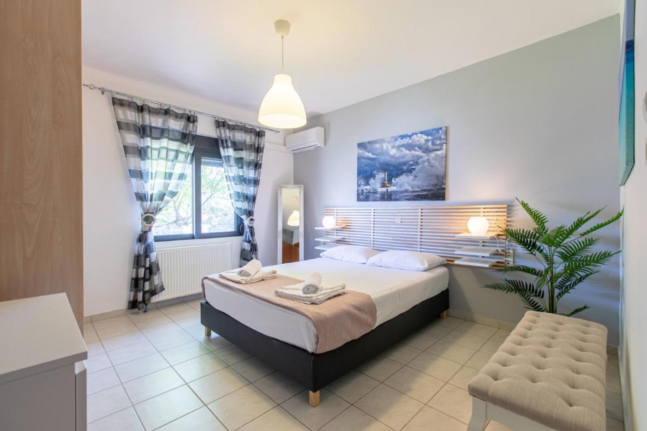 Crystal Waves Lux Villa-homeleader Villa