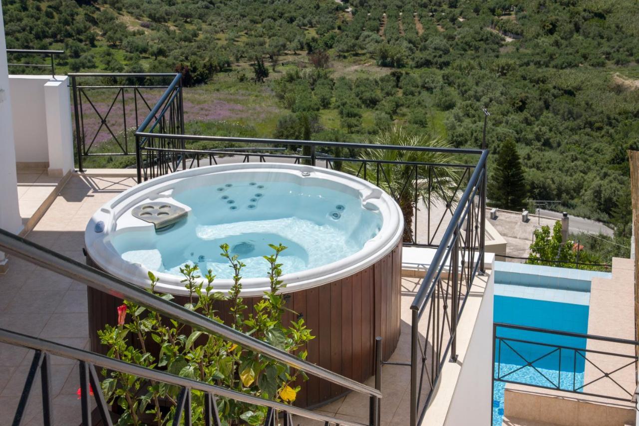 Summer Time Villa