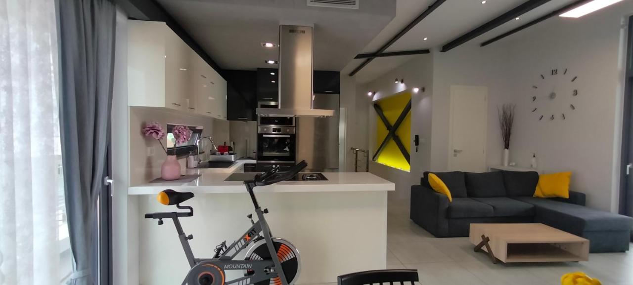 Yianna's Modern In Chania *