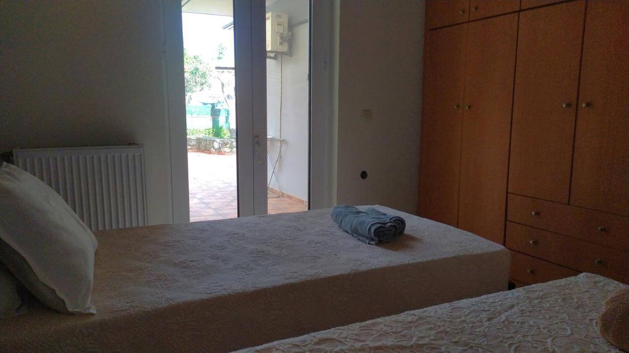 Holiday home Corinas Holiday House