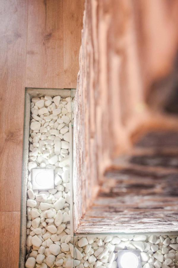 Apartment Secret Loft, 2min Walk From The High Tech Chania (Crete)