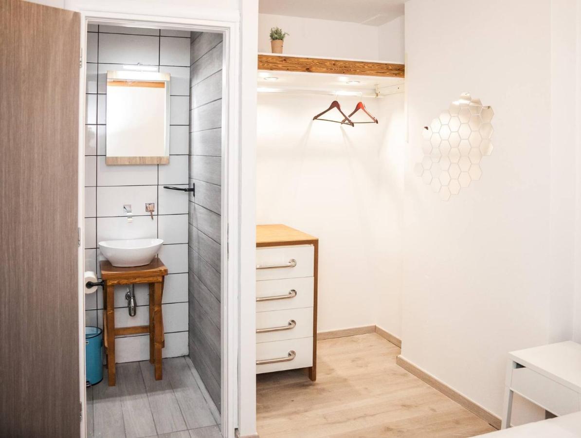 Secret Loft, 2min Walk From The High Tech Apartment *