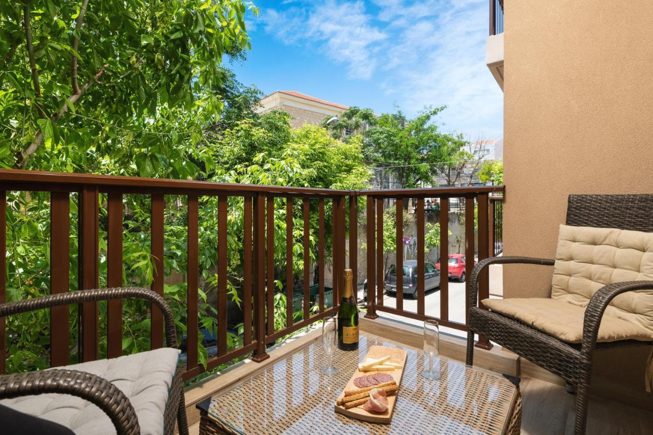 Modernpastel - Near Old Port With Parking Apartment *