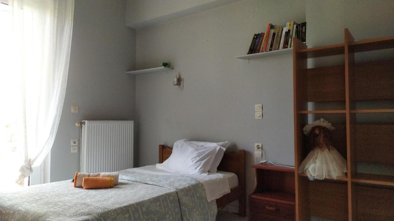 Corinas Holiday House