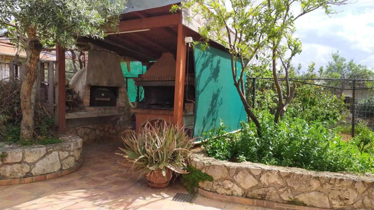 Holiday home Corinas Holiday House *