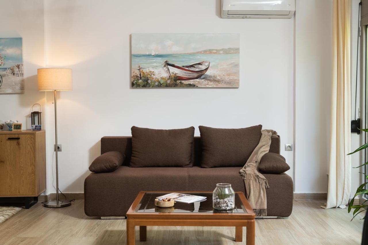 Modernpastel - Near Old Port With Parking Apartment