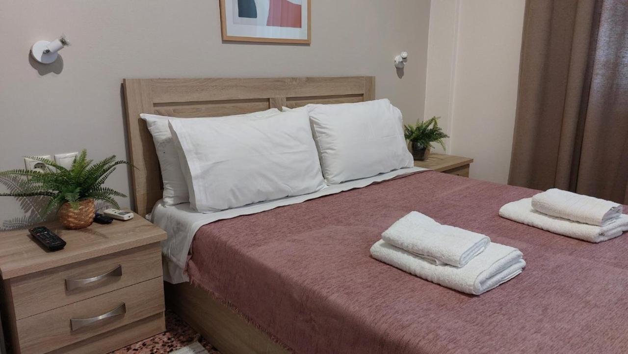 Ellis With Private Entrance And Veranda Apartment Chania (Crete)