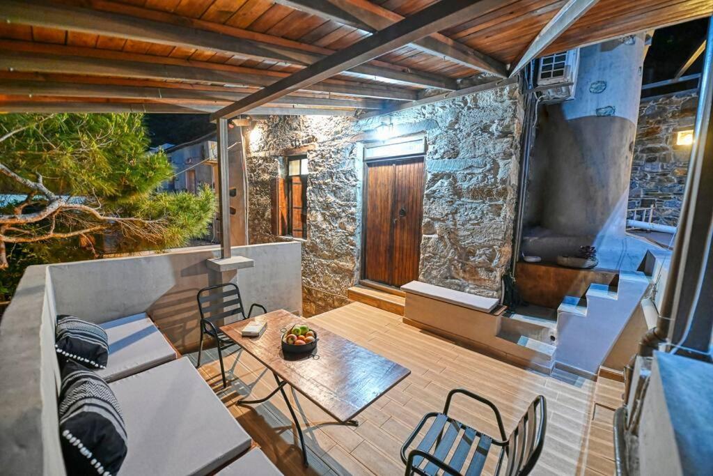 Pefkopetro Loft