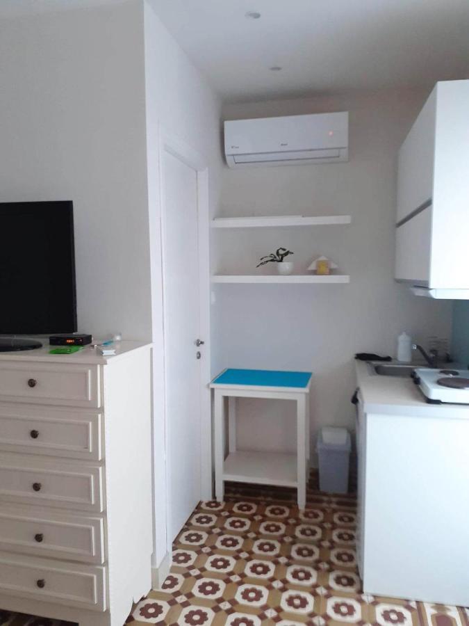 Apartment White Rose *