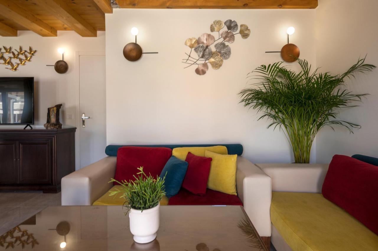 Garden Chania Villa *