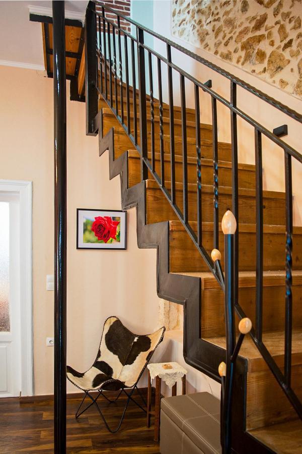 Teacher's House Traditional Maisonette Luxurious Renovated Near And Center * Chania (Crete)