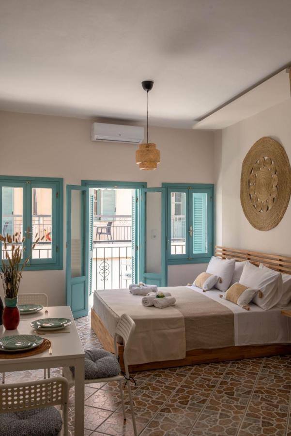 Four Seasons Apartment
