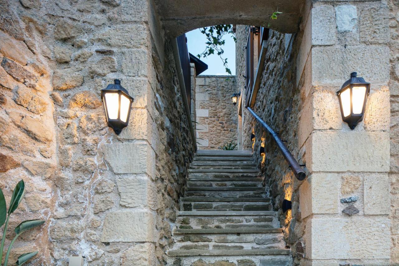 Kotinos Luxury