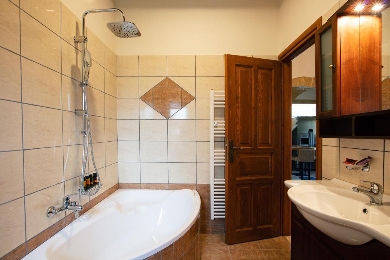 Kotinos Luxury Villa Chania (Crete)