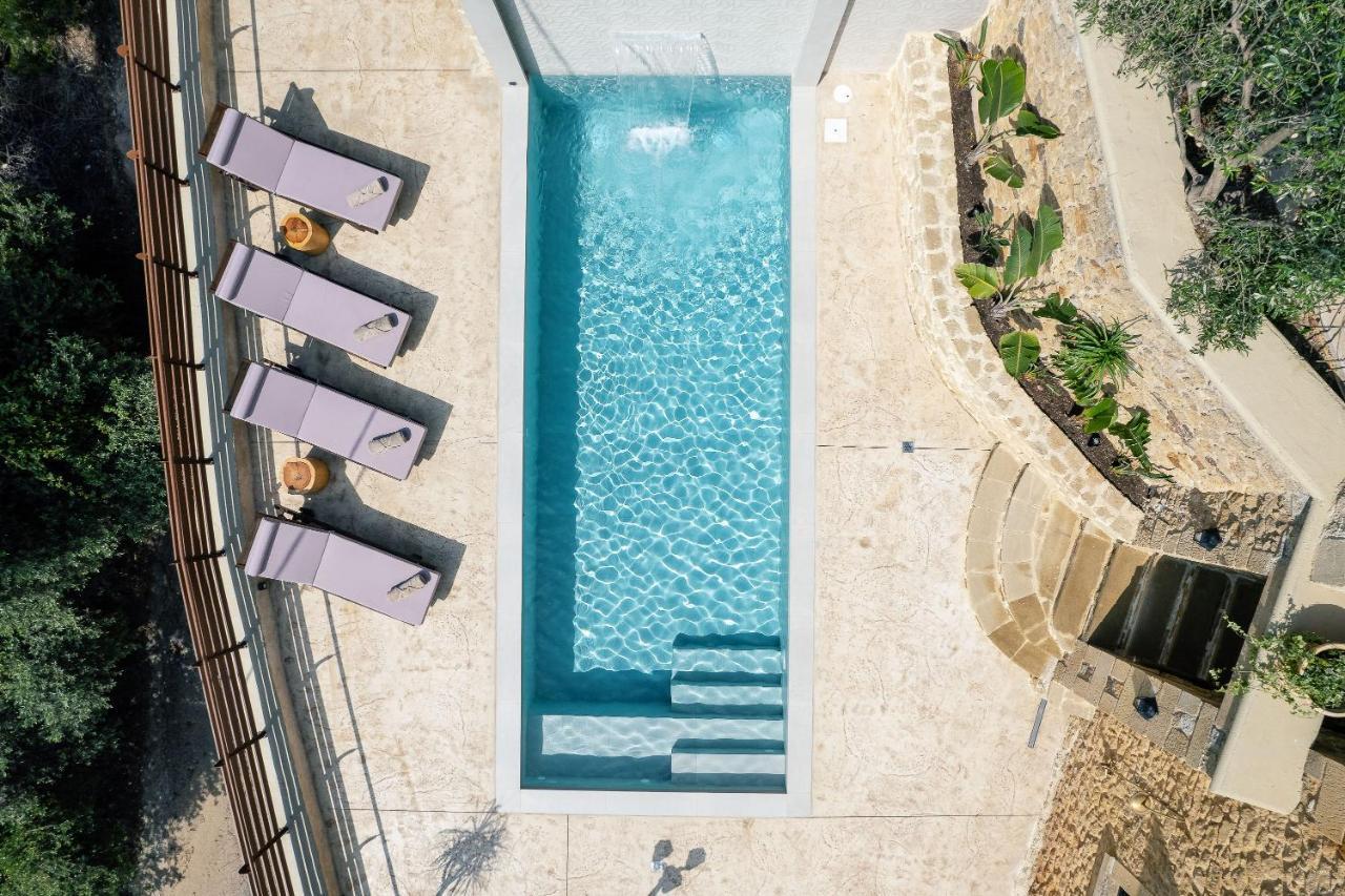 Kotinos Luxury