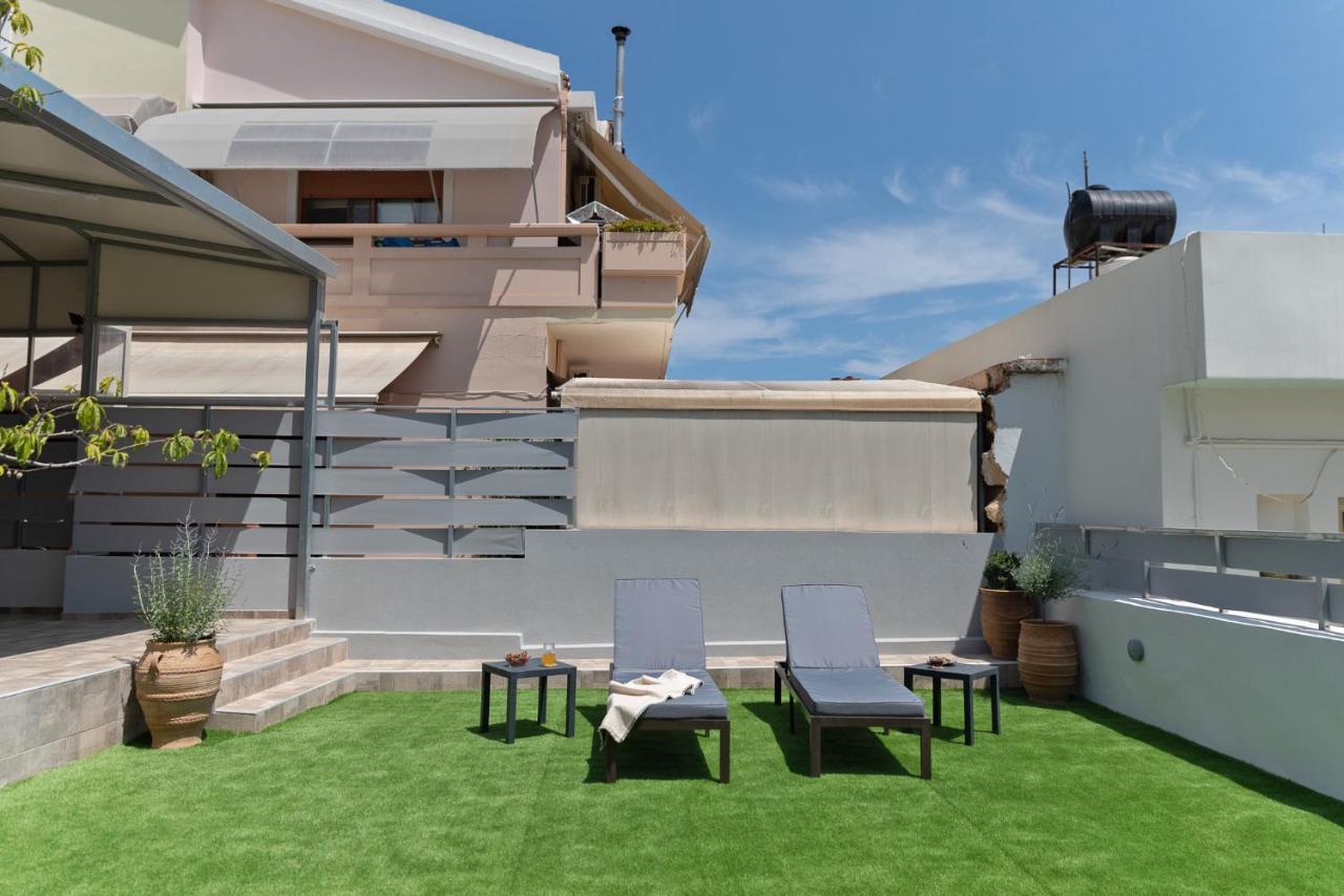 Peggy's House By 8essentially * Chrissi Akti Chania