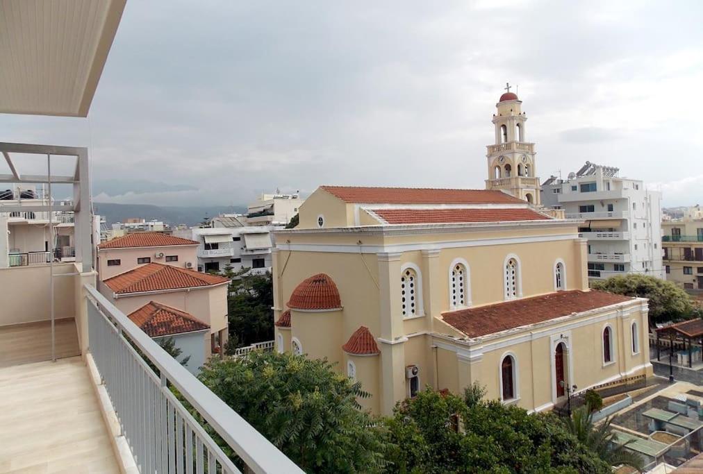Alena * Chania (Crete)