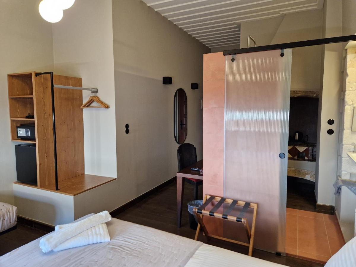 Hotel Mosaic Venetian Harbour Chania (Crete)