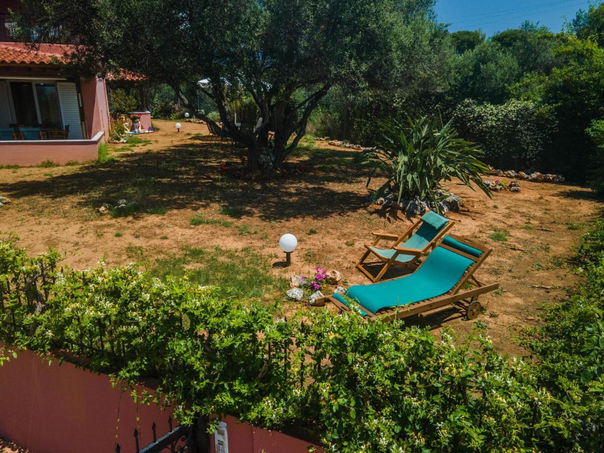 Silva, Garden & Sea View, 3 Bedroom -10 Min Drive From Center Villa *
