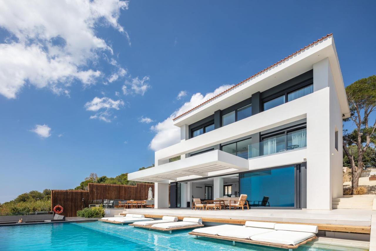 Villa Regal *