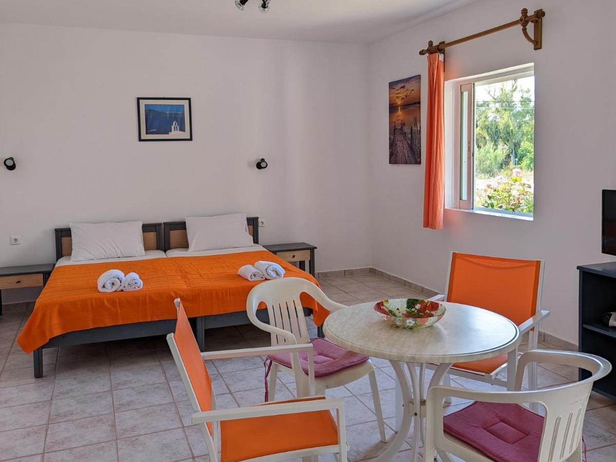 Kalliopi Studios - Aparthotel