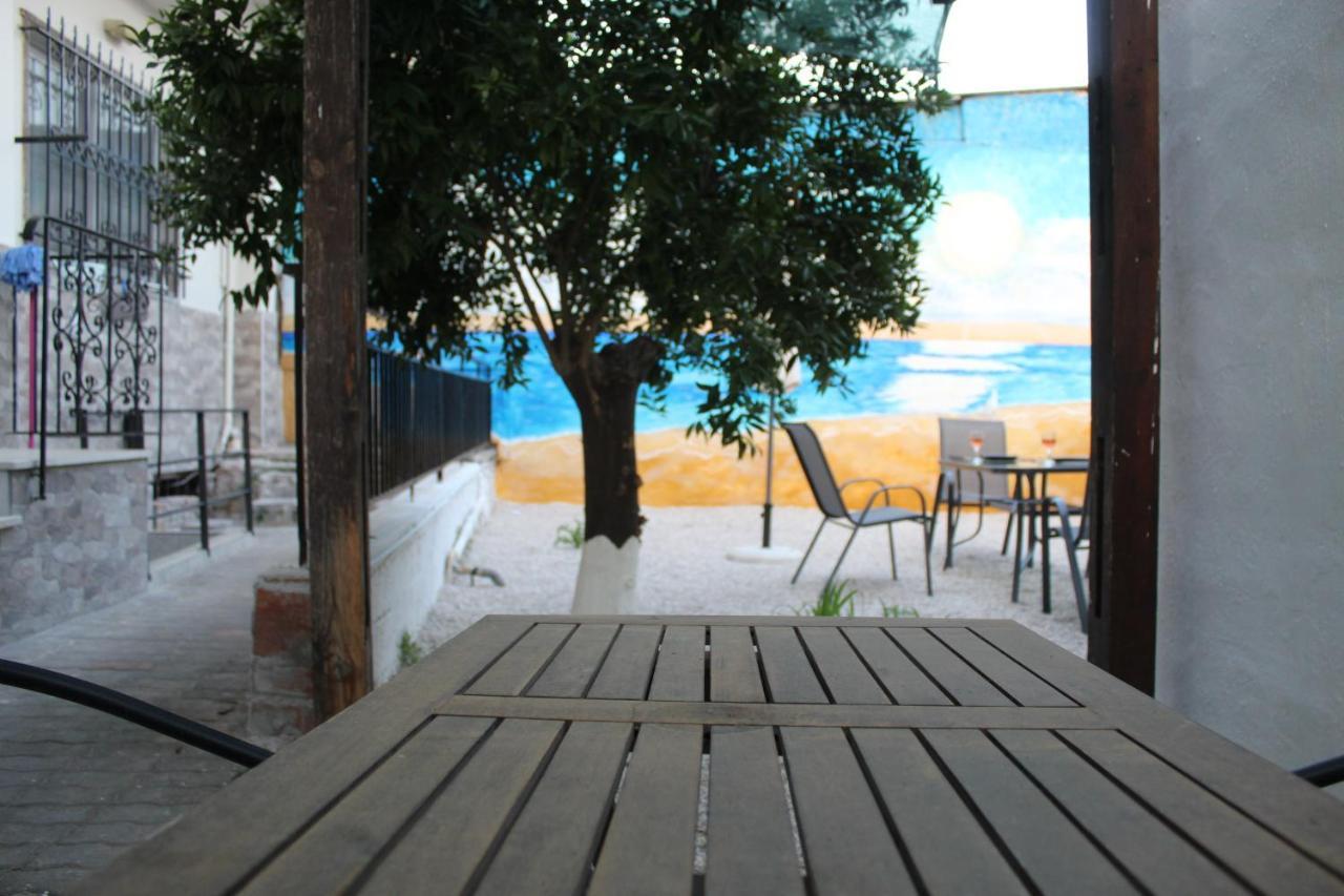 Peggy's In Chania Apartment