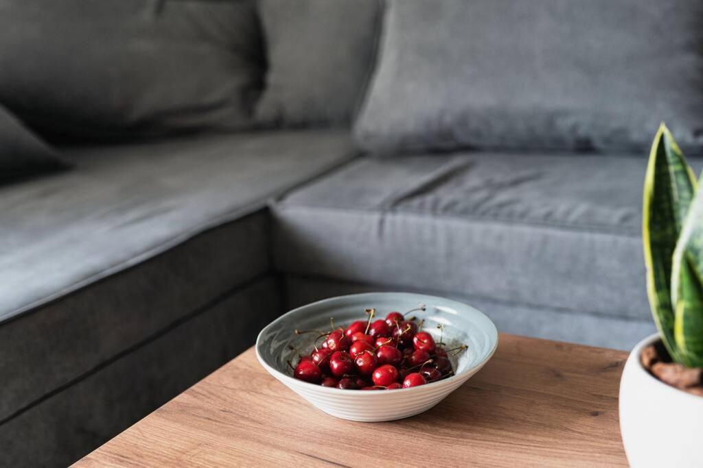 Callista Living Apartment