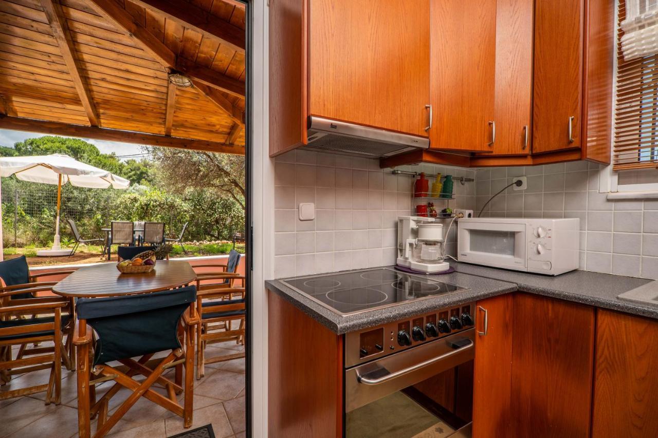 Villa Silva, Garden & Sea View, 3 Bedroom -10 Min Drive From Center