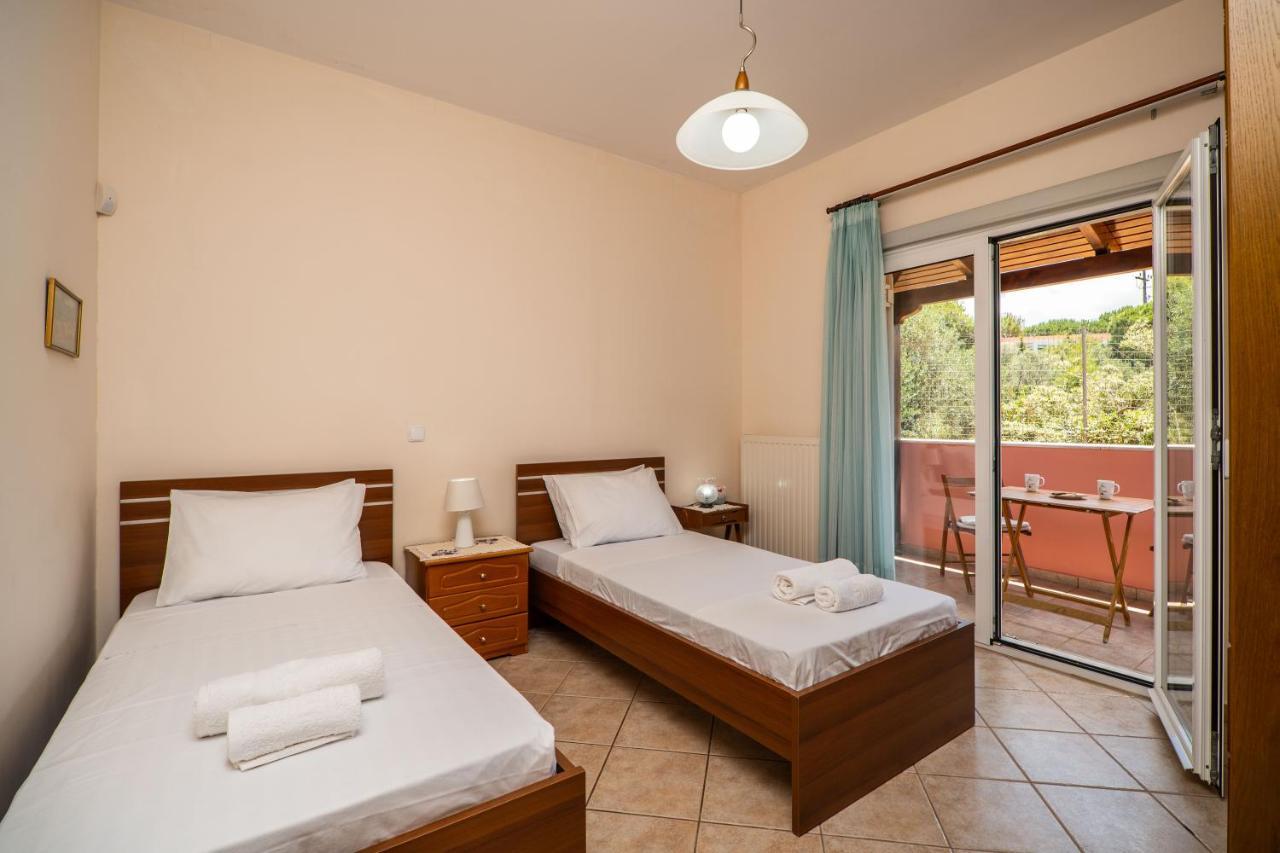 Villa Silva, Garden & Sea View, 3 Bedroom -10 Min Drive From Center