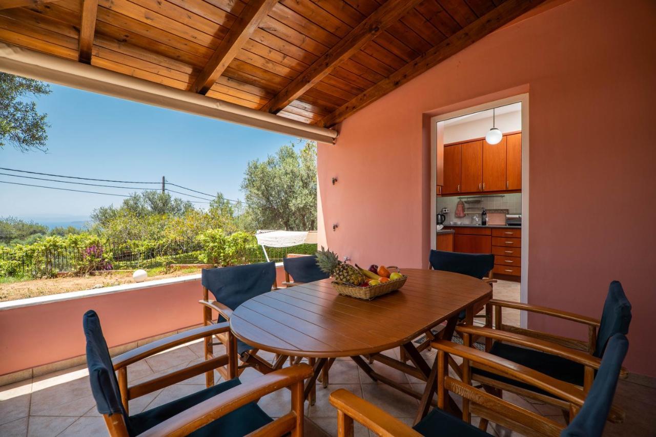 Silva, Garden & Sea View, 3 Bedroom -10 Min Drive From Center