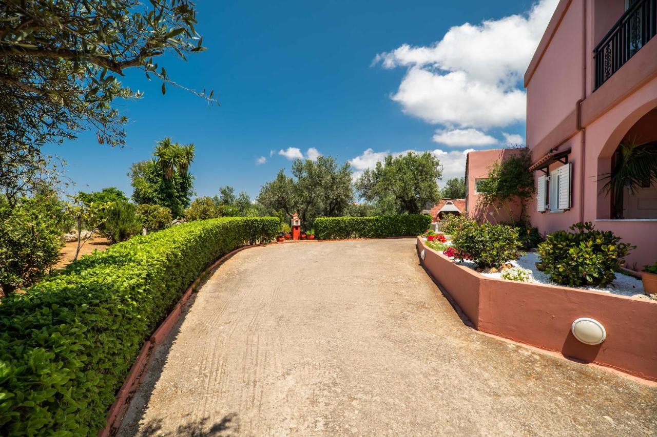 Villa Silva, Garden & Sea View, 3 Bedroom -10 Min Drive From Center