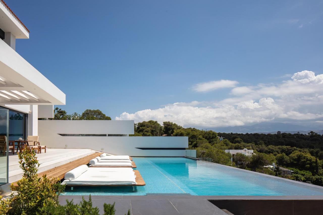 Regal Villa