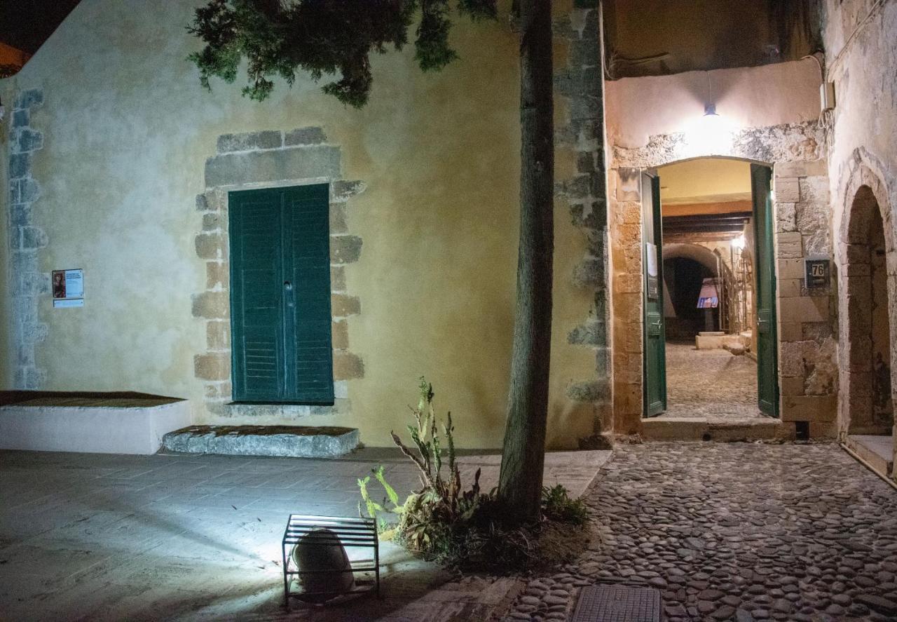 Hotel San Salvatore Monastery