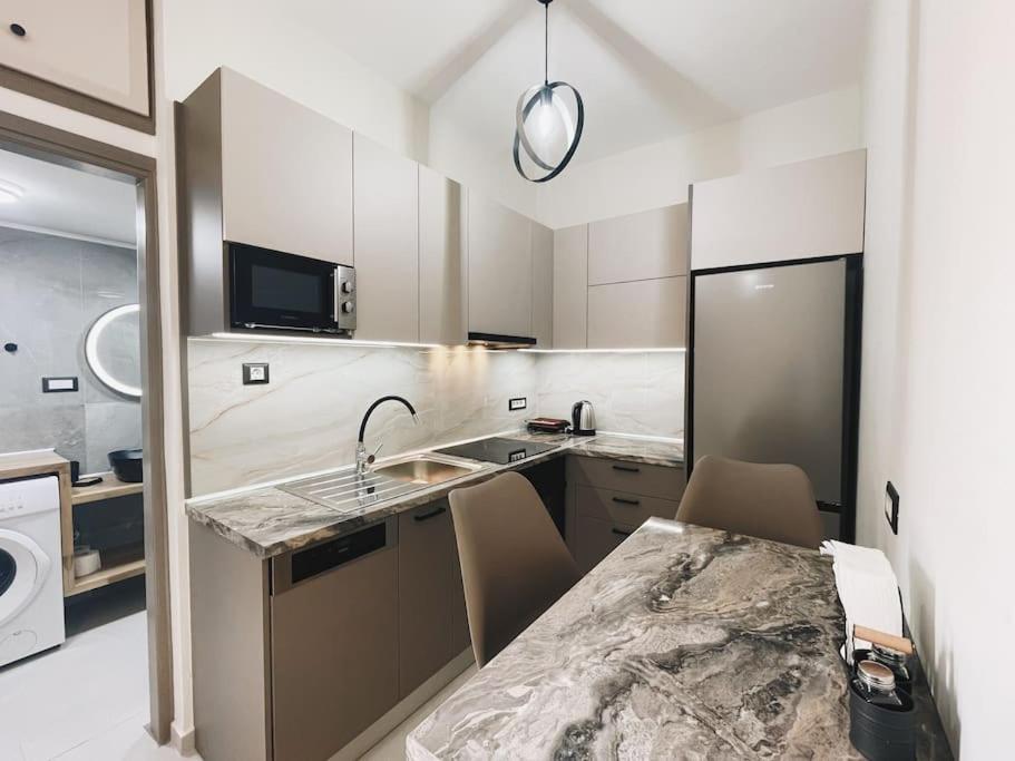 Comfy Corner Luxury Apartment