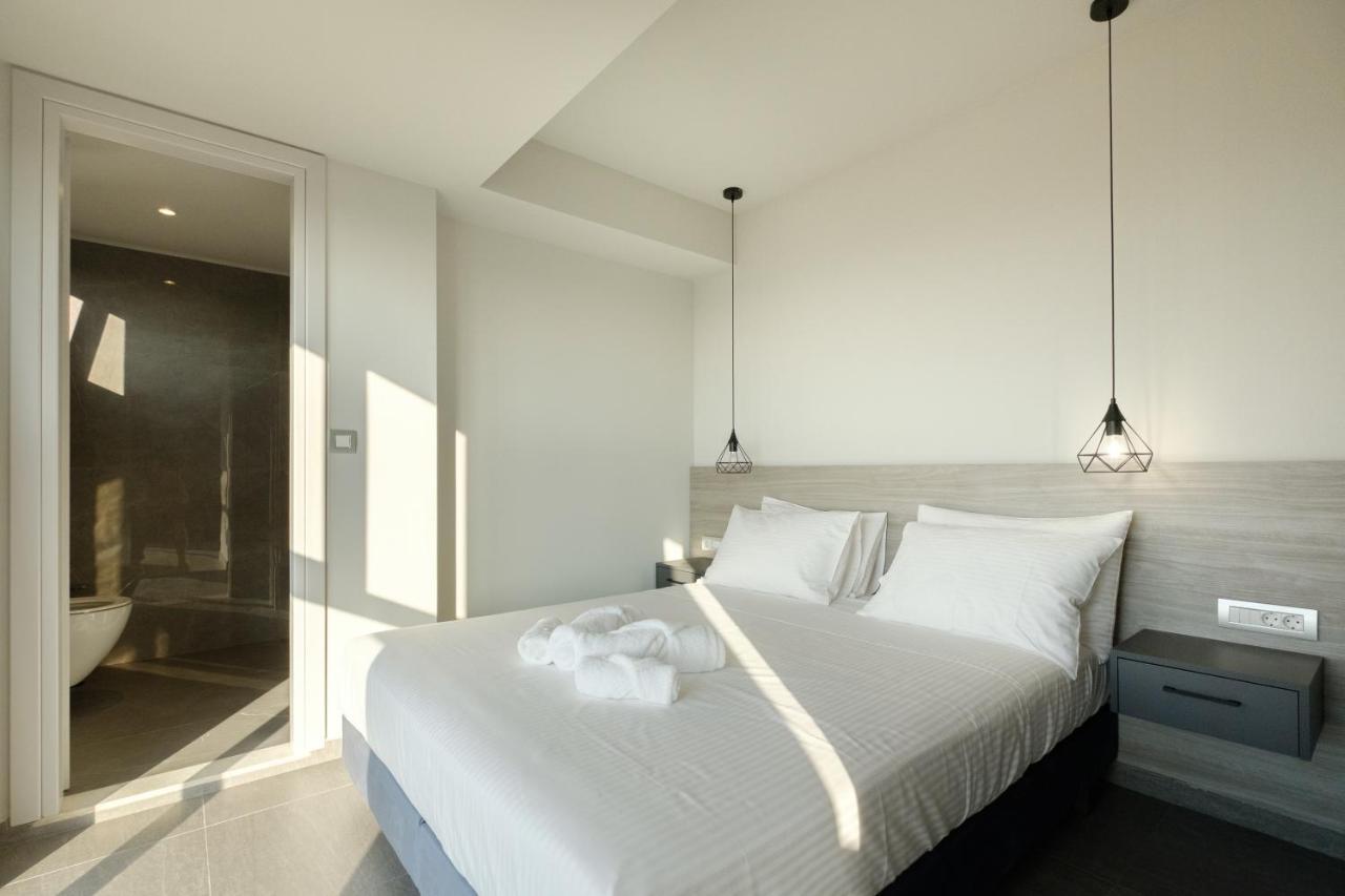 Apartment Sky-high Penthouse W. Stunning Views - 01 *