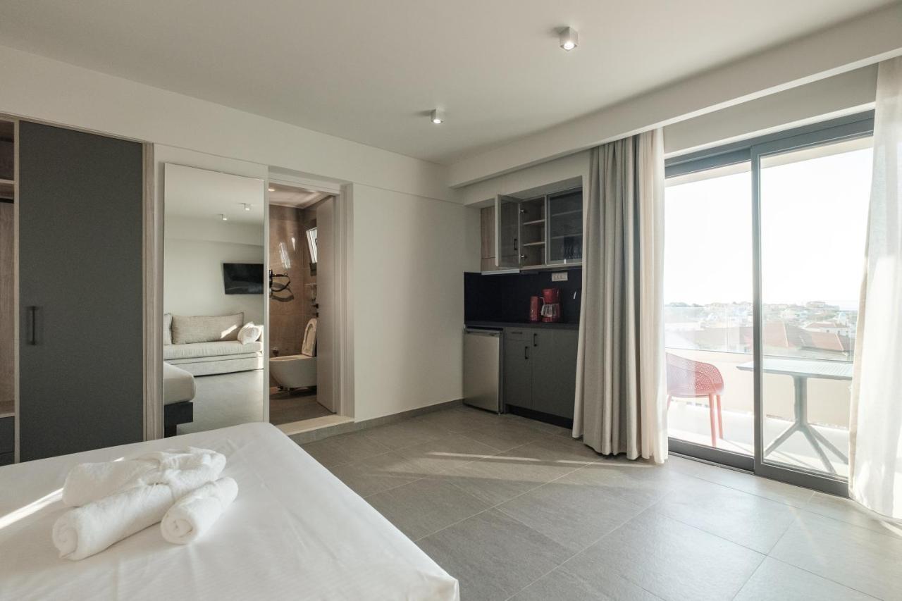 Sky-high Penthouse W. Stunning Views - 03 Chania (Crete)