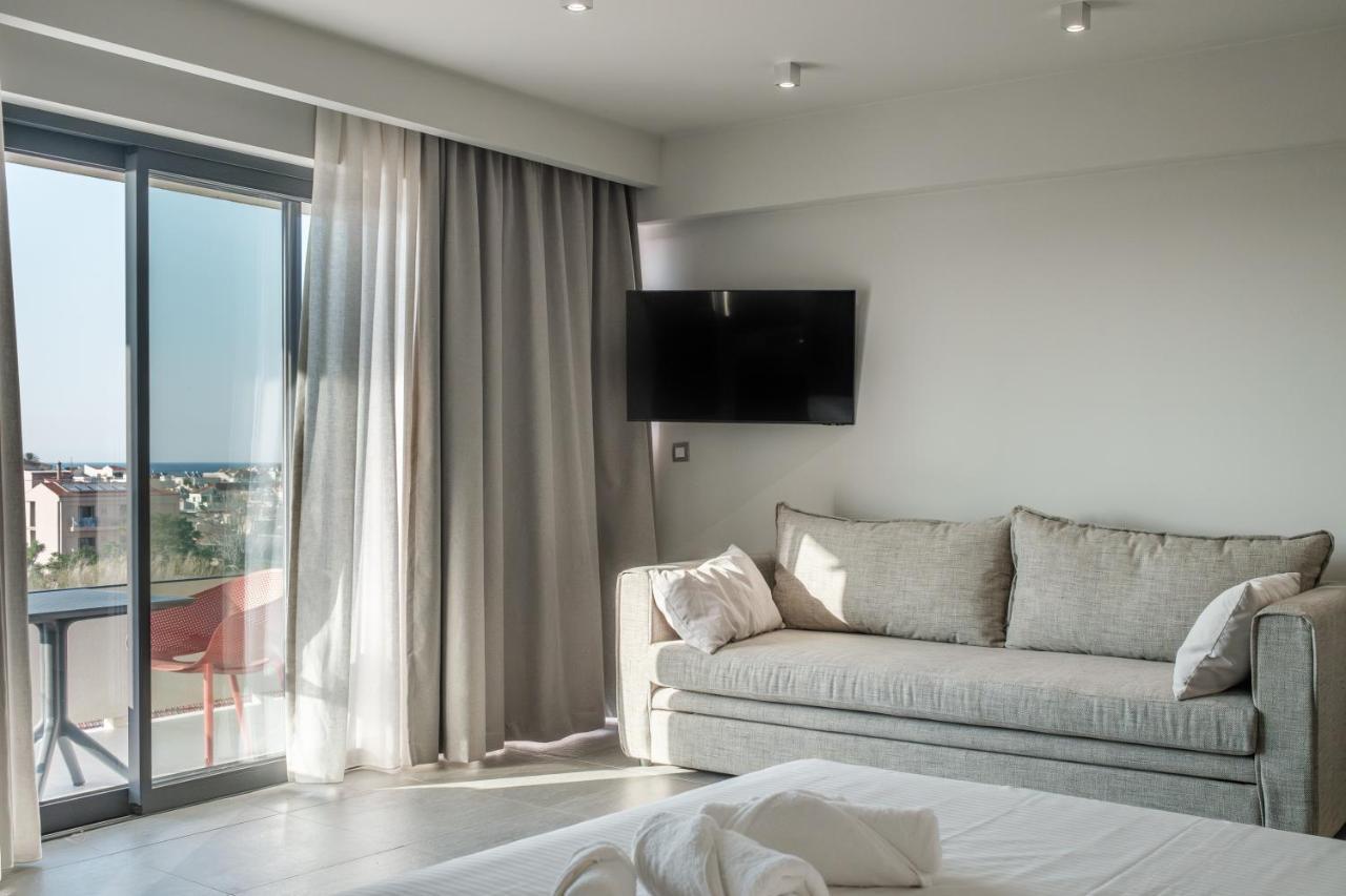 Sky-high Penthouse W. Stunning Views - 03 Chania (Crete)