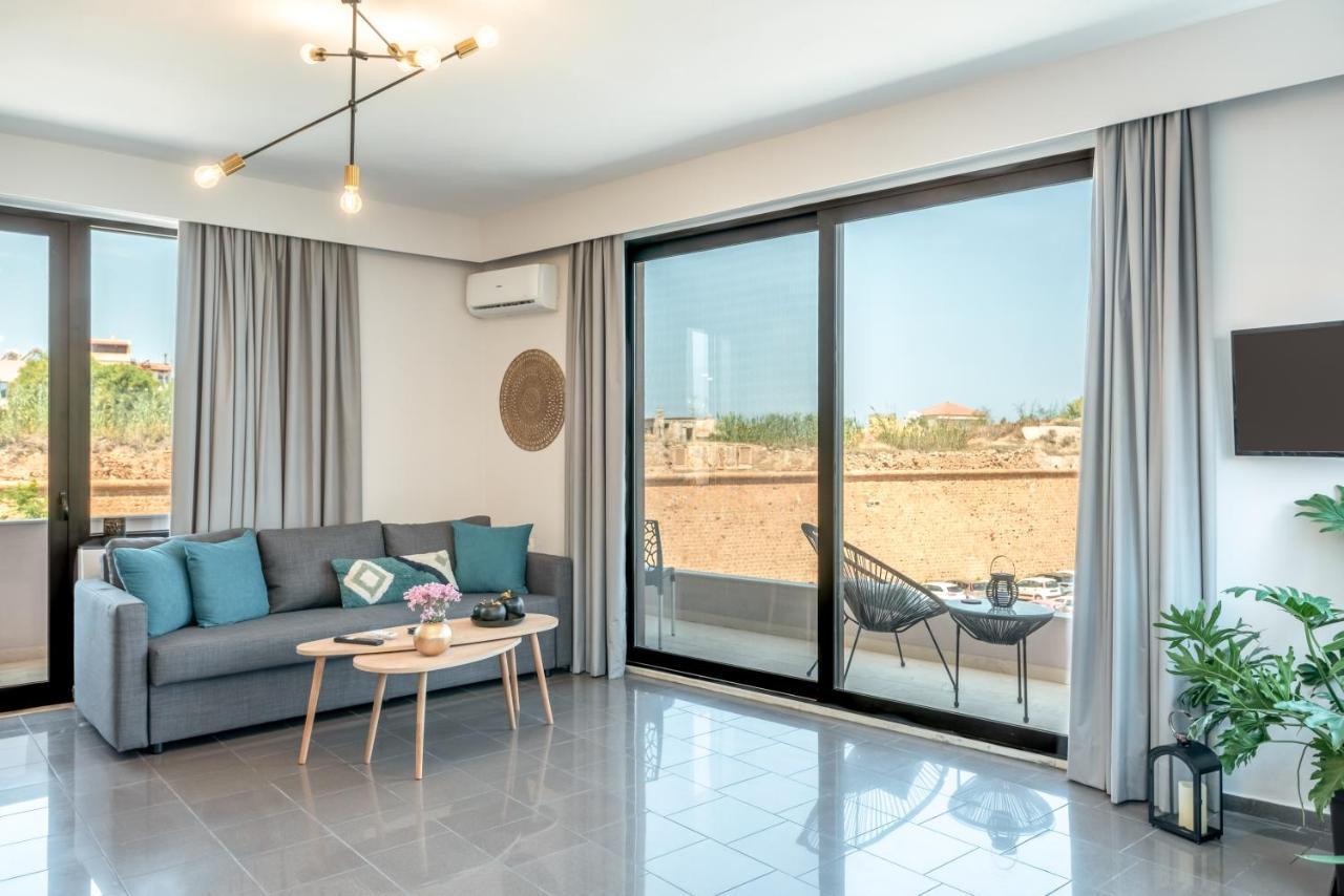Apartment Seafront Escape At Koum Kapi In Chania Old Town Chania (Crete)