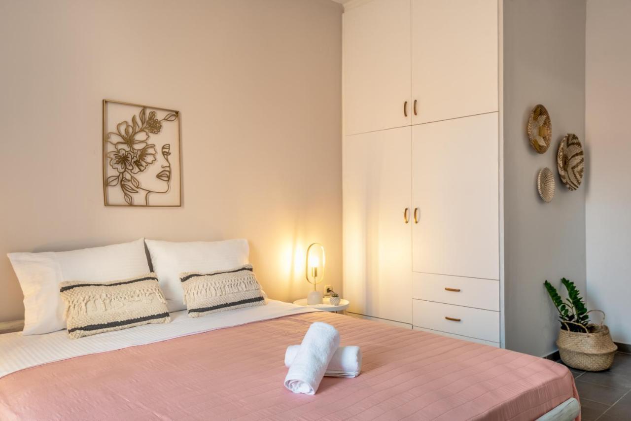 Seafront Escape At Koum Kapi In Chania Old Town Apartment Chania (Crete)