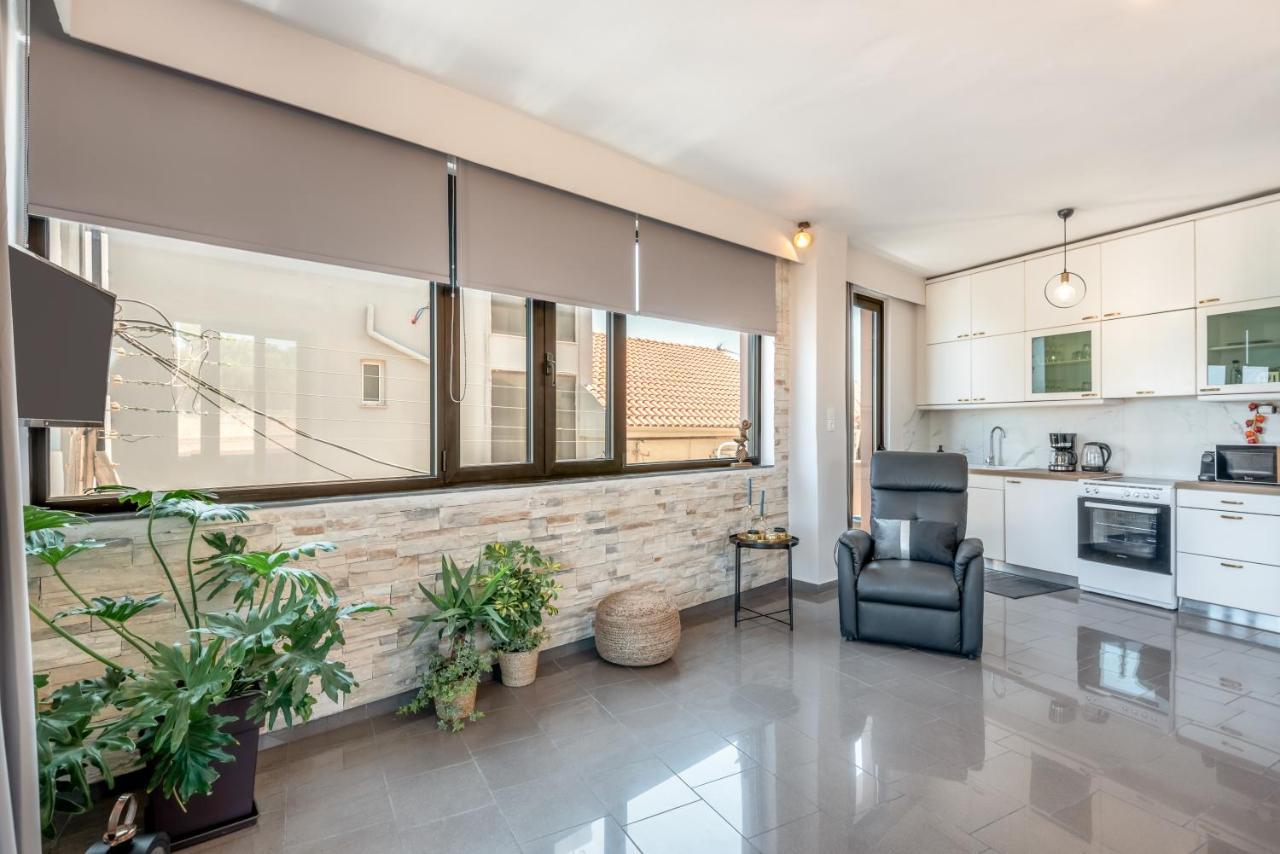 Seafront Escape At Koum Kapi In Chania Old Town Apartment Chania (Crete)